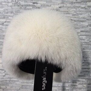 Arctic FOX FUR HAT PURE WHITE with LEATHER SAGA FUR